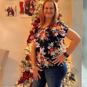 Meet your Posher, Zenaida